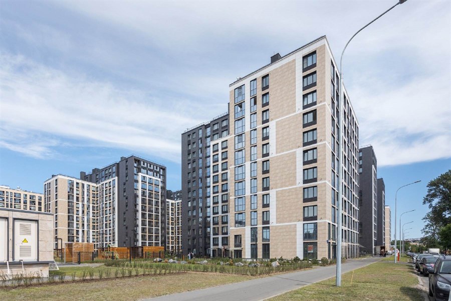 Автограф в центре, Автограф в центре